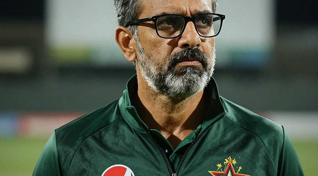 इशान किशन और तीसरे T20I की ख़ामोशी: वे दस्ताने जो आज रात नहीं बजेंगे